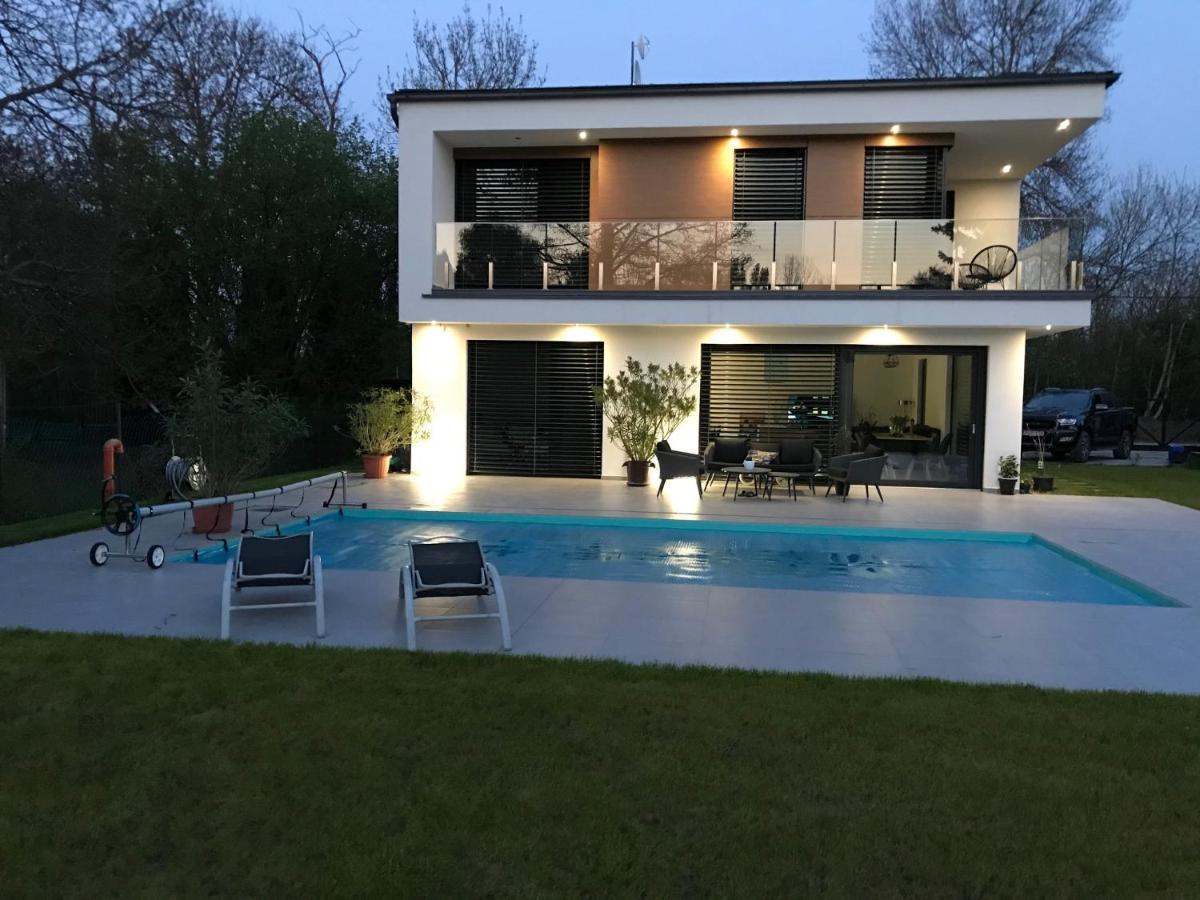 Bony Resort Szarvas Luaran gambar