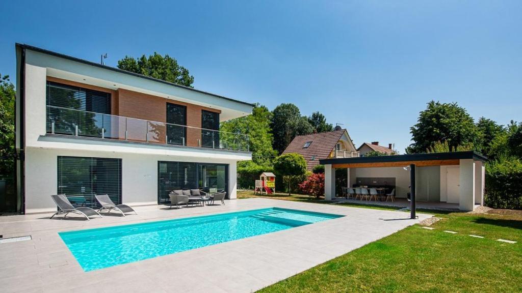 Bony Resort Szarvas Luaran gambar